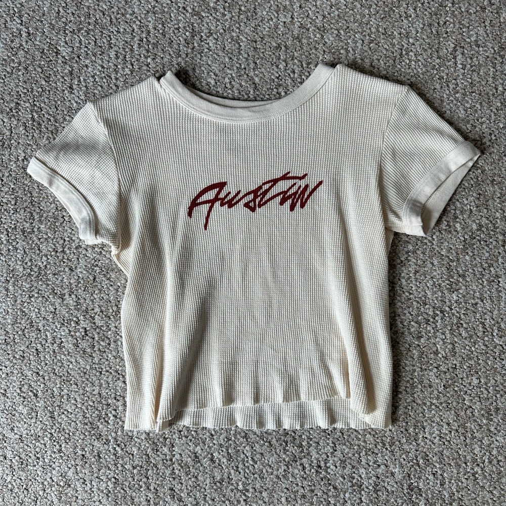 Brandy Melville graphic tee